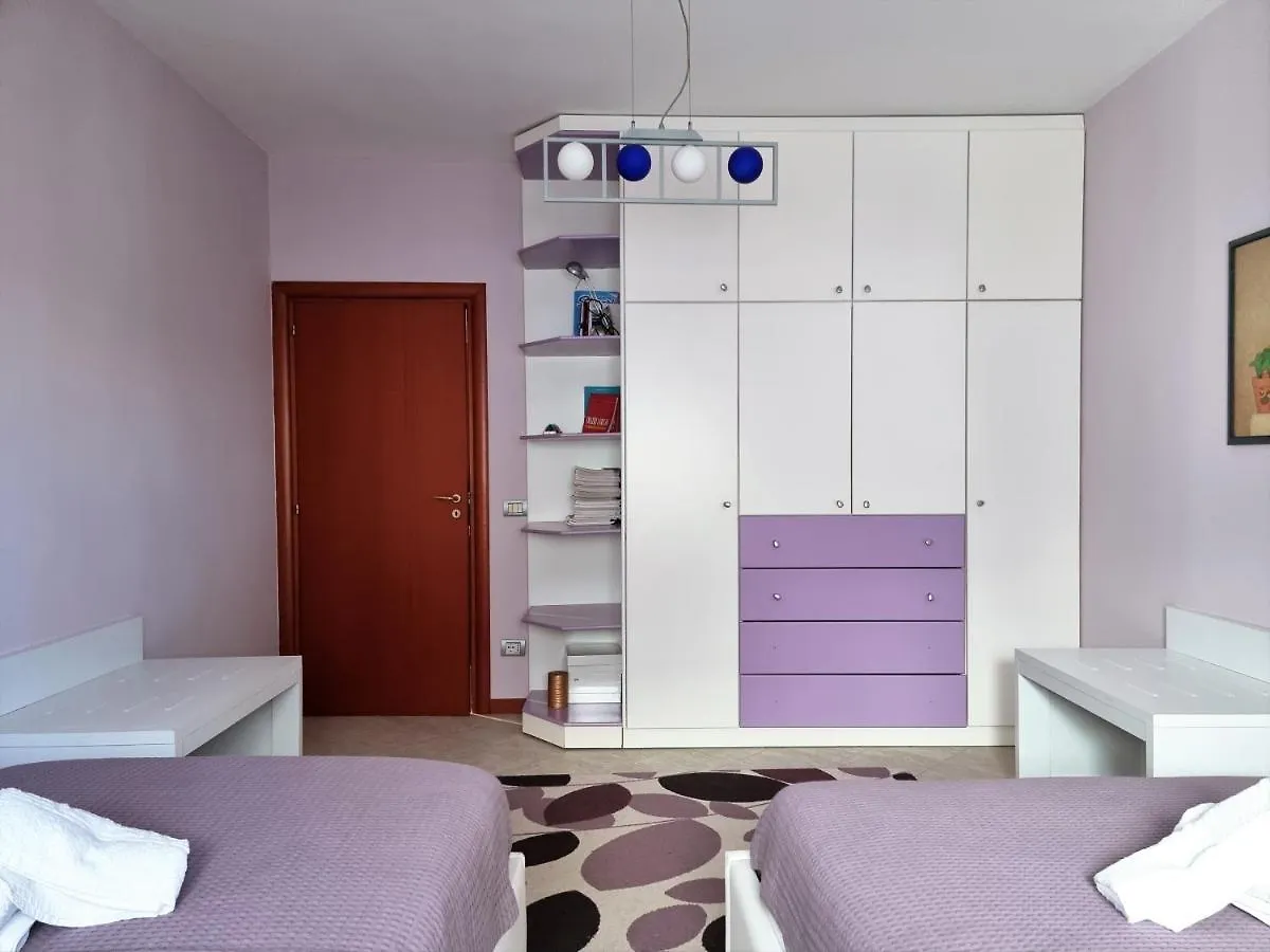 Apartment 13 - Your Perfect Stay In Durres City 0*,